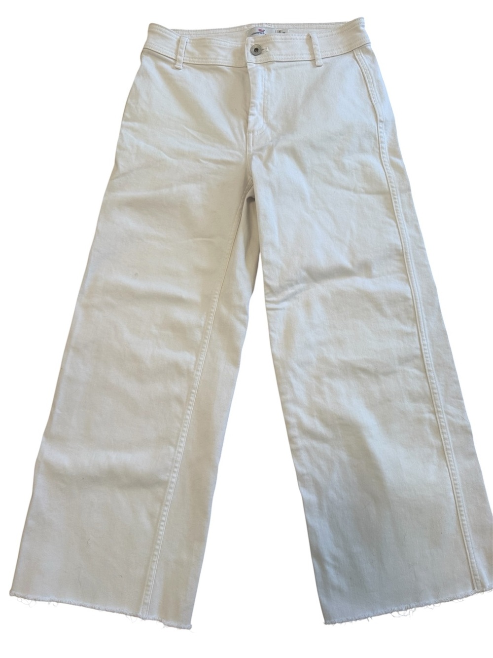 Vineyard Vines White High-Rise Jeans with Pink Whale Accent